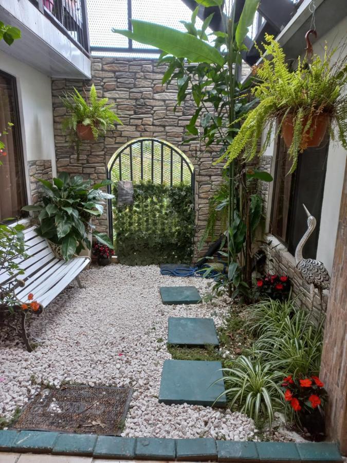 Rancha Azul Inn Alajuela ภายนอก รูปภาพ