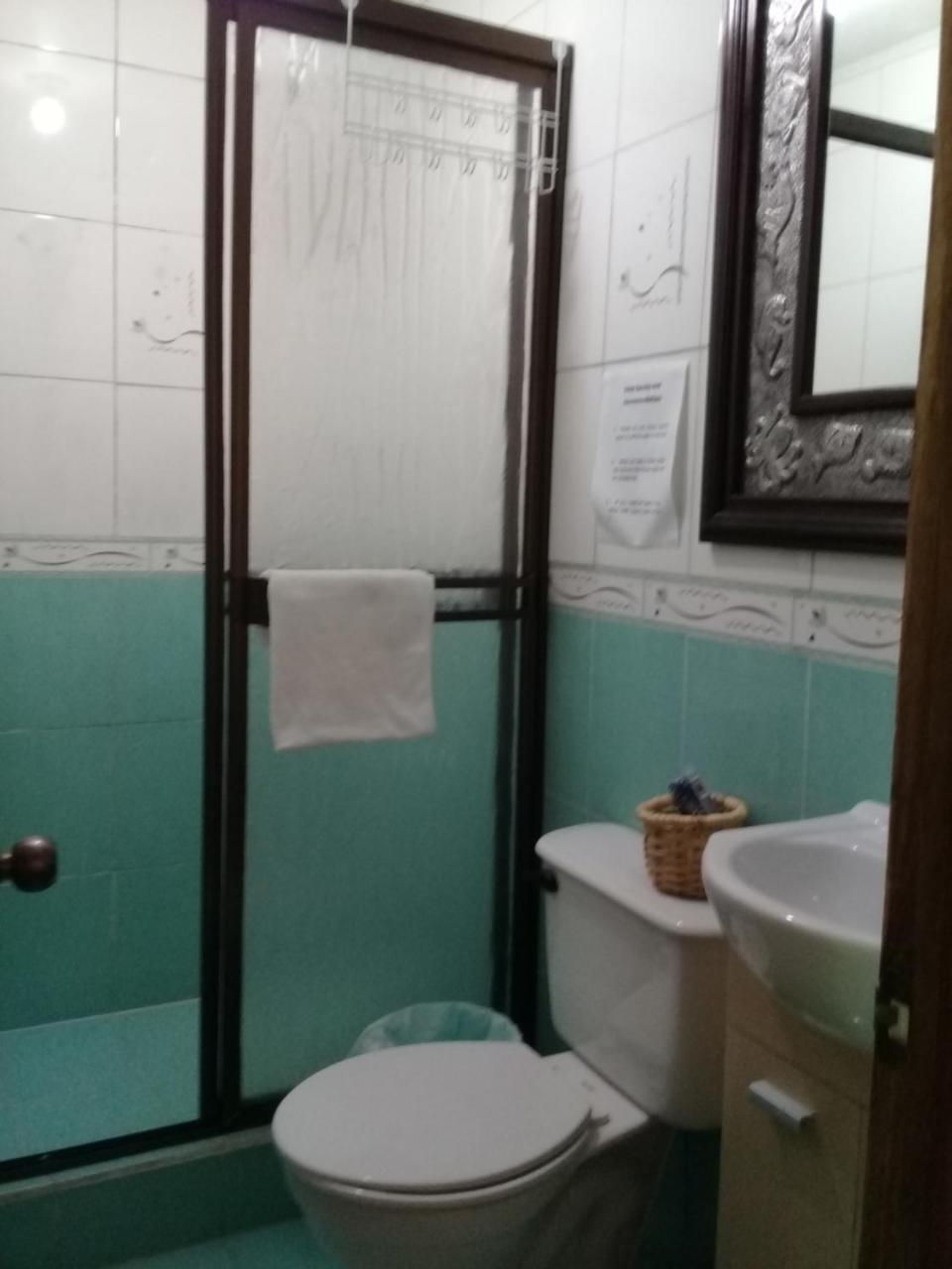 Rancha Azul Inn Alajuela ภายนอก รูปภาพ